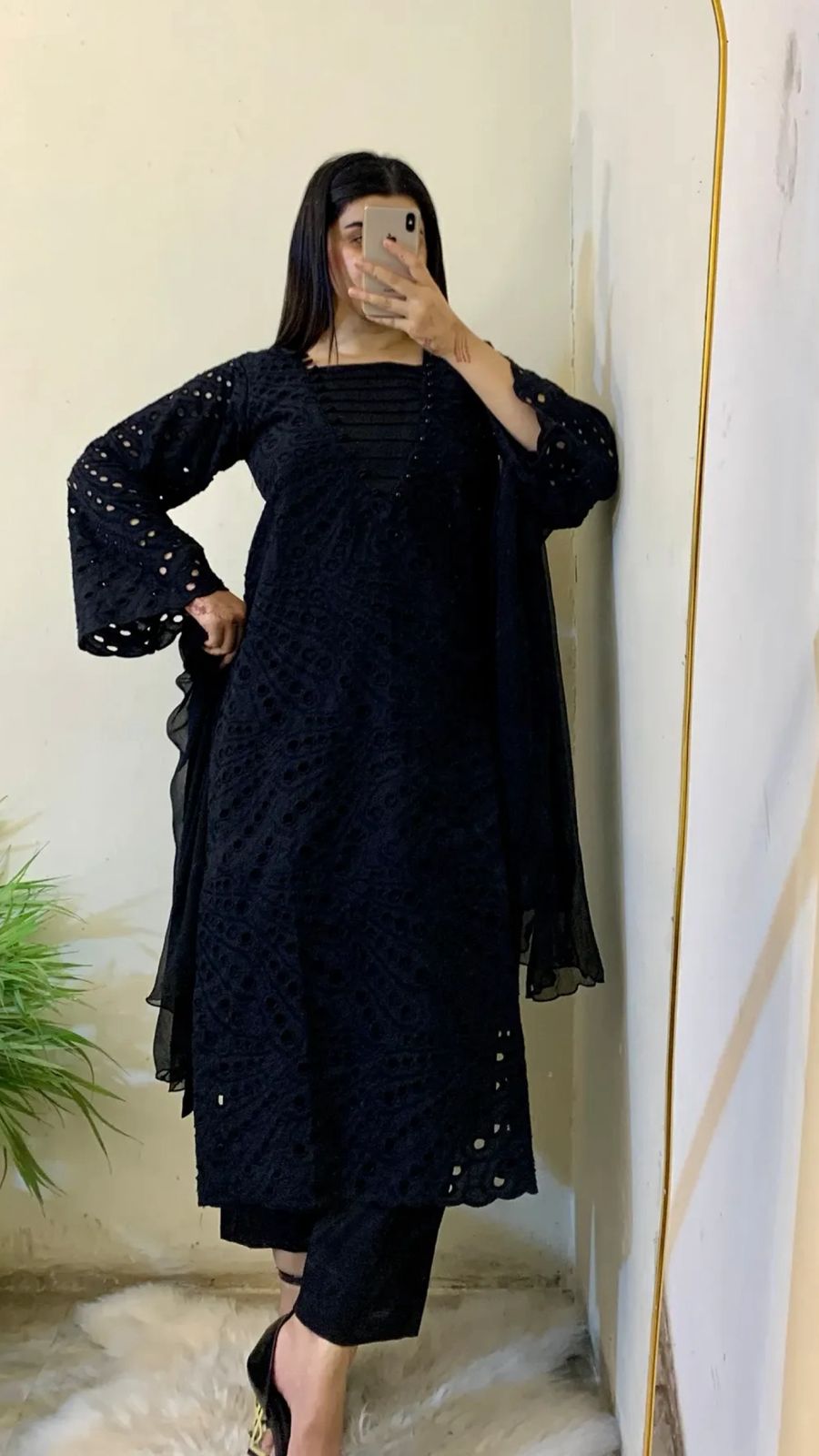 Black Luxe– Elegant 3 Piece Stitched Embroidered Dress